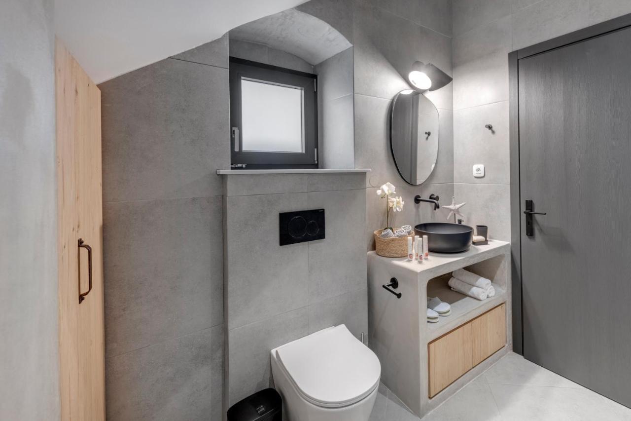 Syrose Suites Ермополи Екстериор снимка